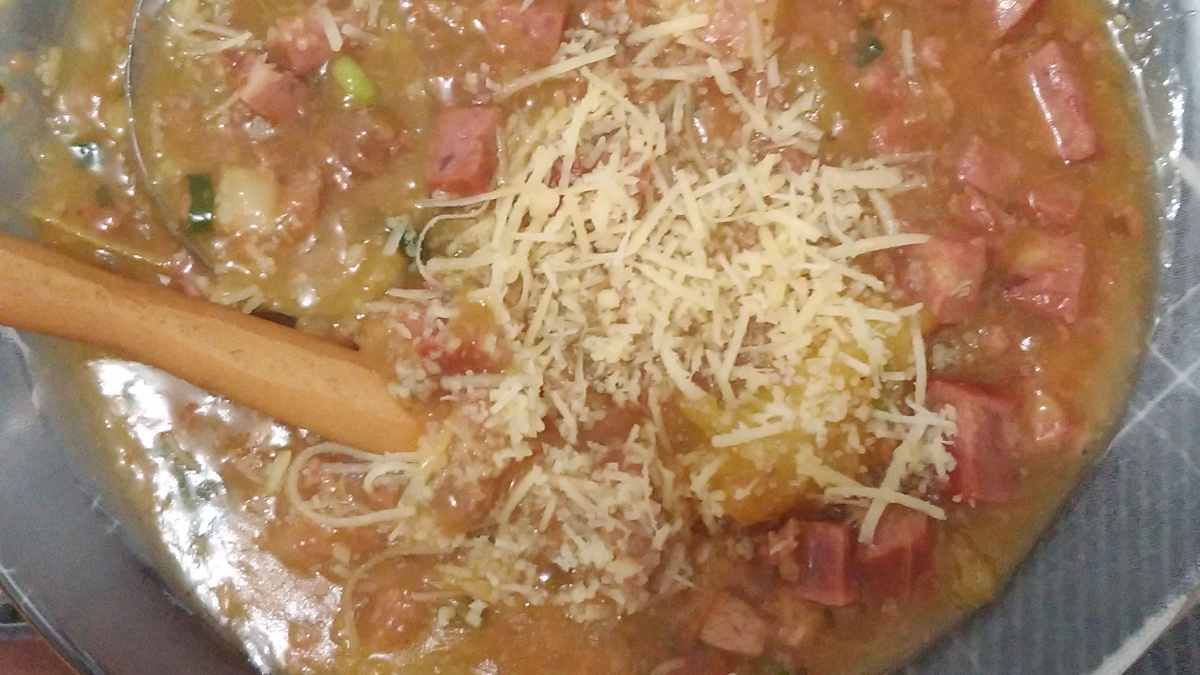 Caldo de mandioca