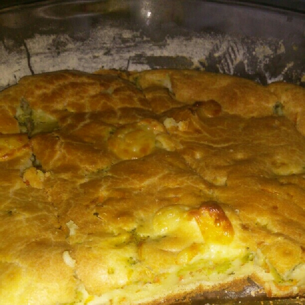 Torta de brócolis com requeijão deliciosa