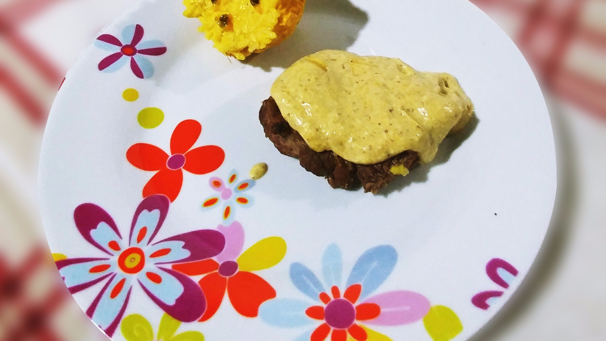 Fraldinha ao molho de mostarda e pimenta