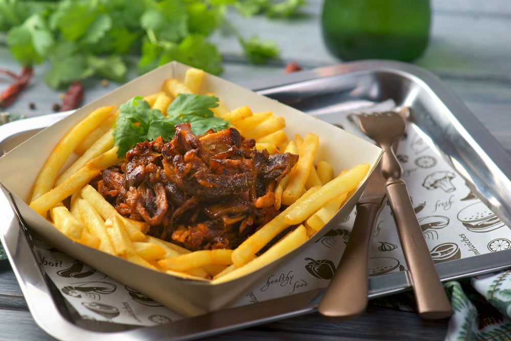 Batata frita com carne seca