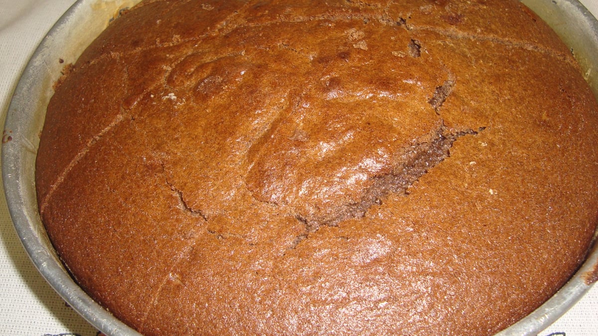 Bolo de chocolate econômico
