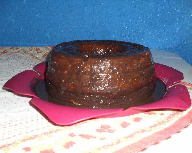 Bolo achocolatado de liquidificador