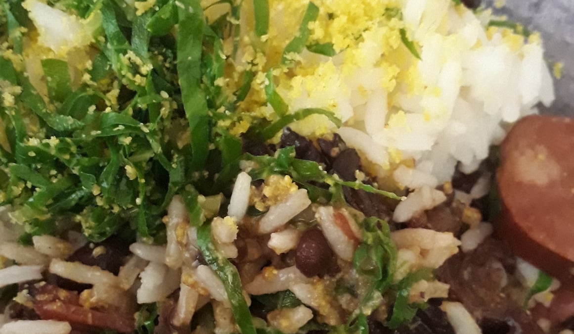 Feijoada simples e prática