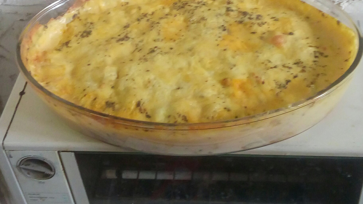 Torta de frango com batata palha