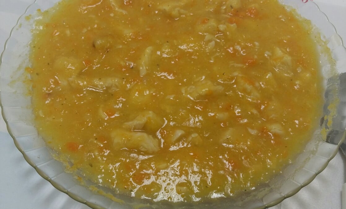 Caldo de mandioquinha com frango