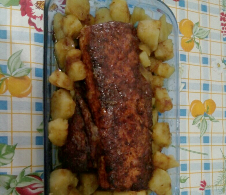 Lombo de porco com batata doce caramelizada