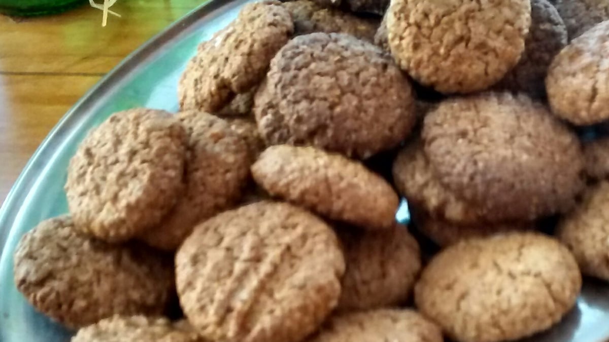 Bolachinha de aveia com amendoim
