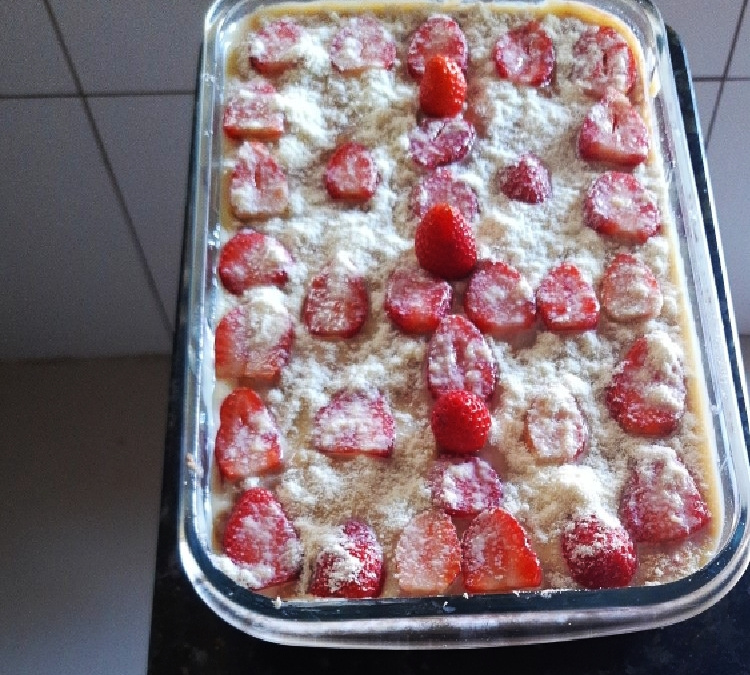Pavê de morango com leite ninho