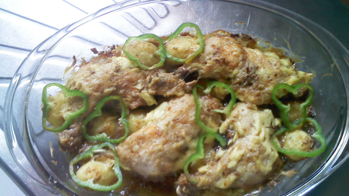 Coxa e sobrecoxa de frango assado