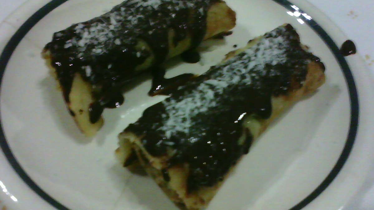 Panqueca doce de massa rica