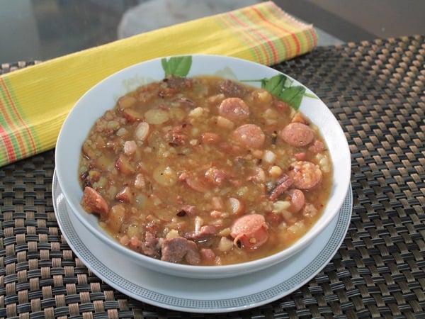 Sopa de pinhão curitibana