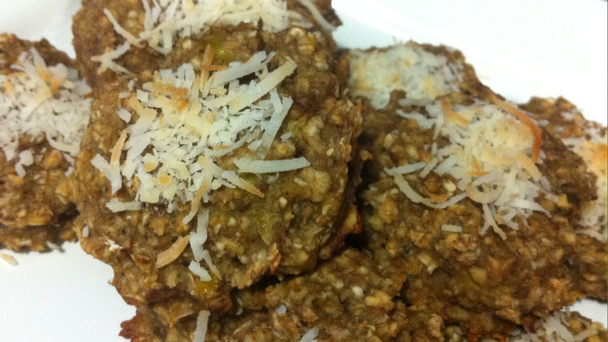 Cookies de banana com coco