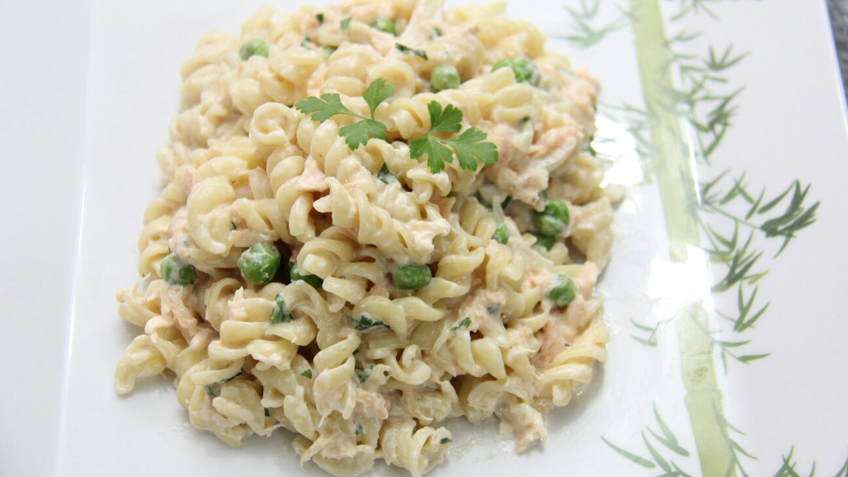 Macarrão com salmão
