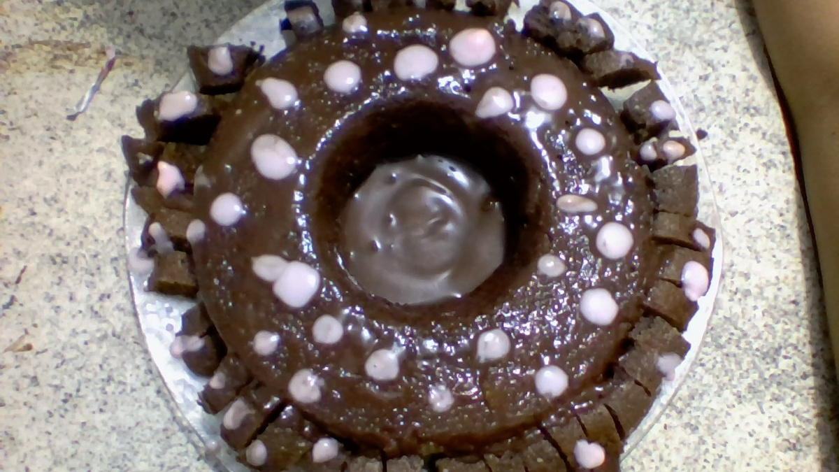 Bolo simples de chocolate