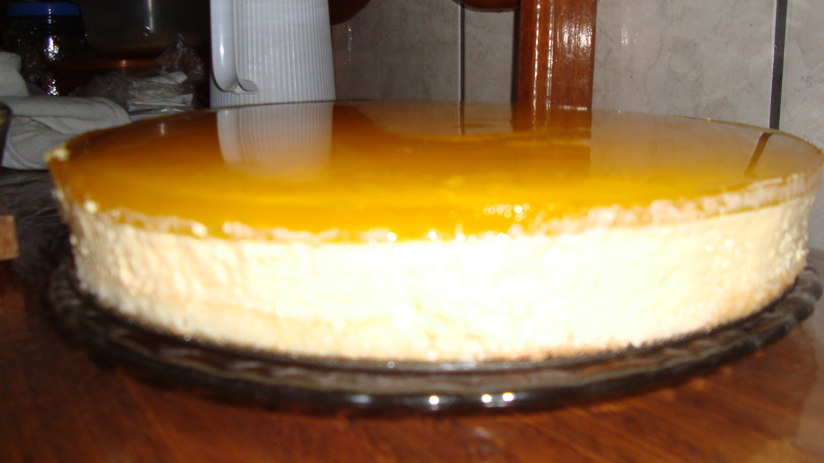 Bolo de mousse e gelatina