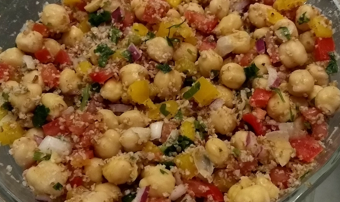 Salada de grão-de-bico Especial