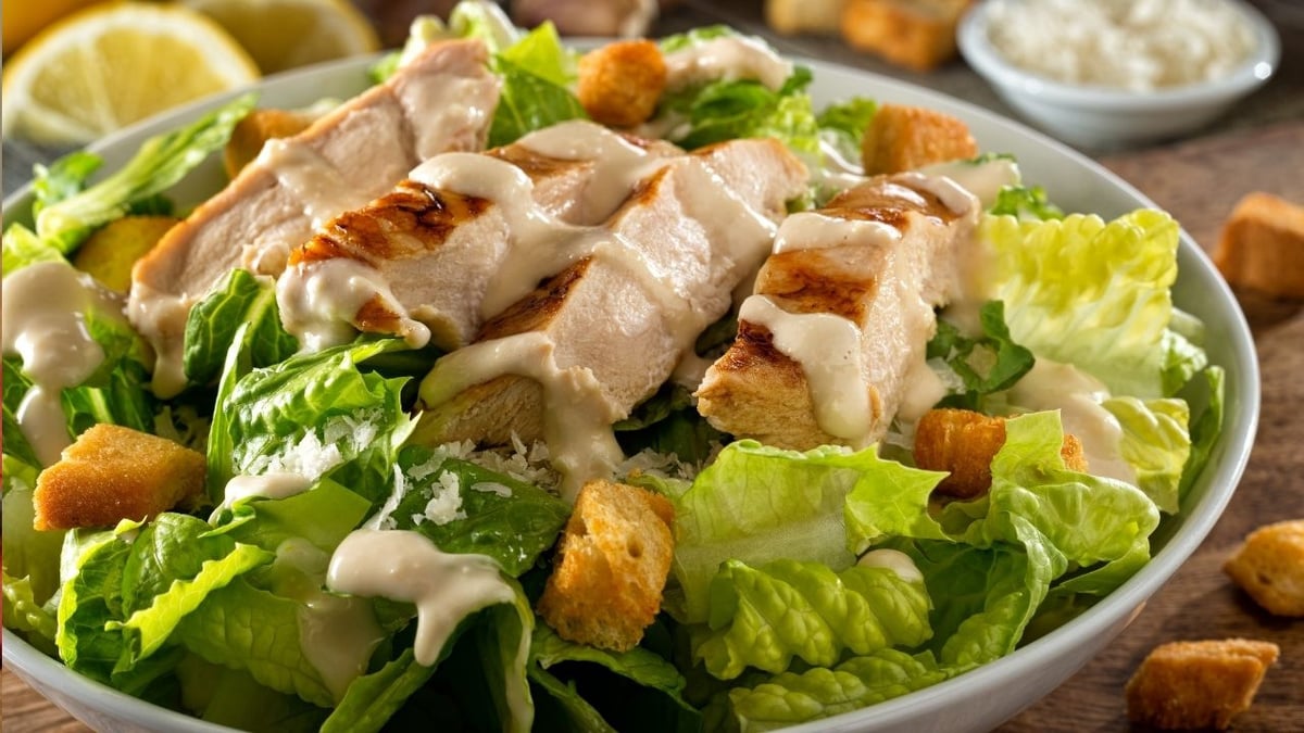 Salada Caesar