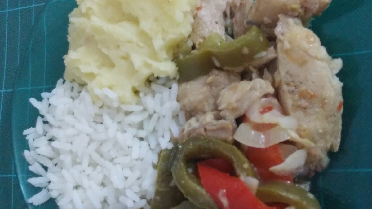 Peixe com pimentão