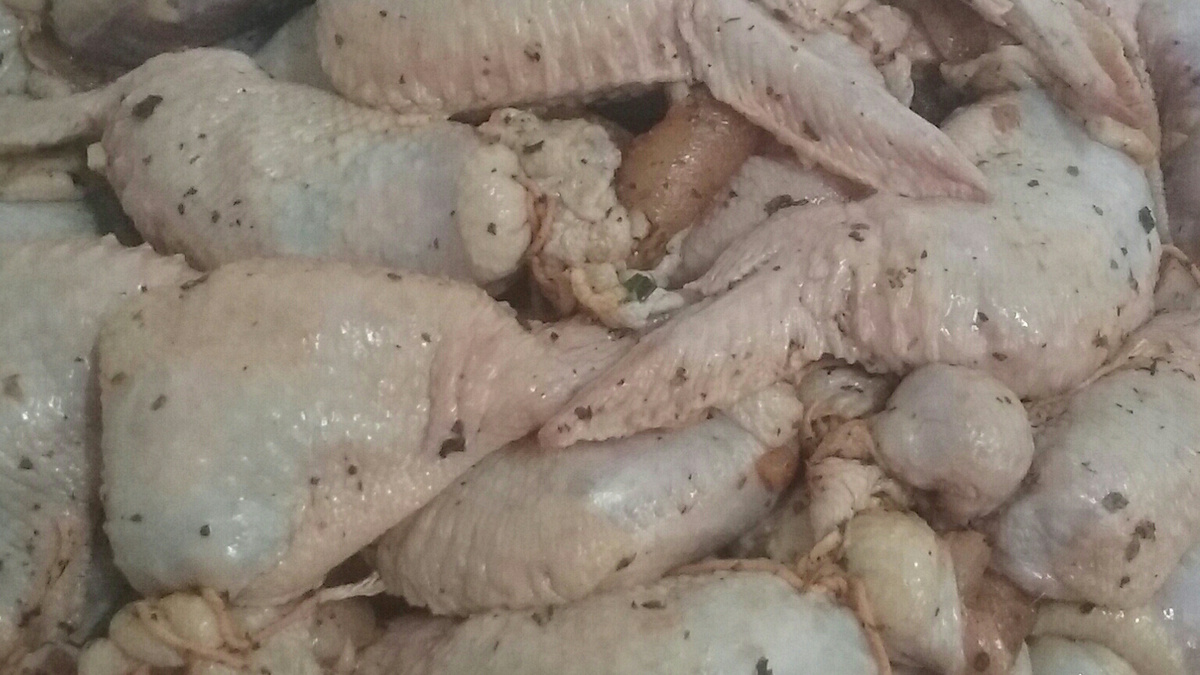 Asa de frango recheada