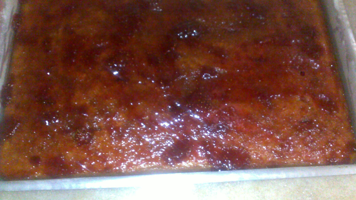 Bolo de fubá de morango
