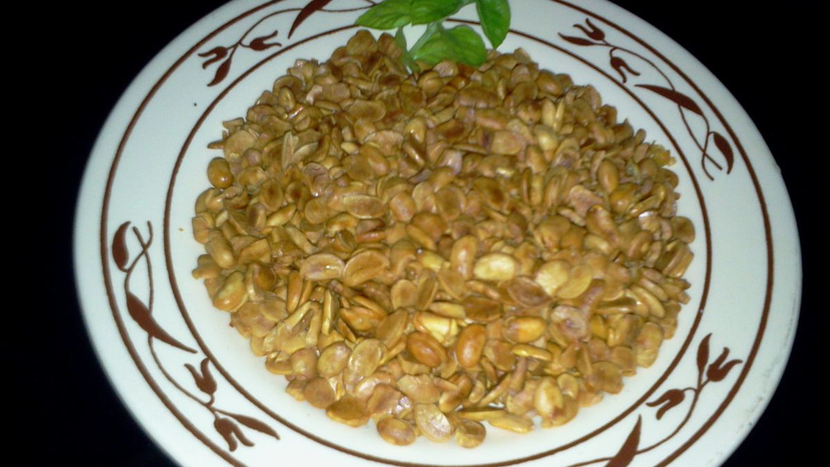 Petisco de soja torrada (falso amendoim torrado)