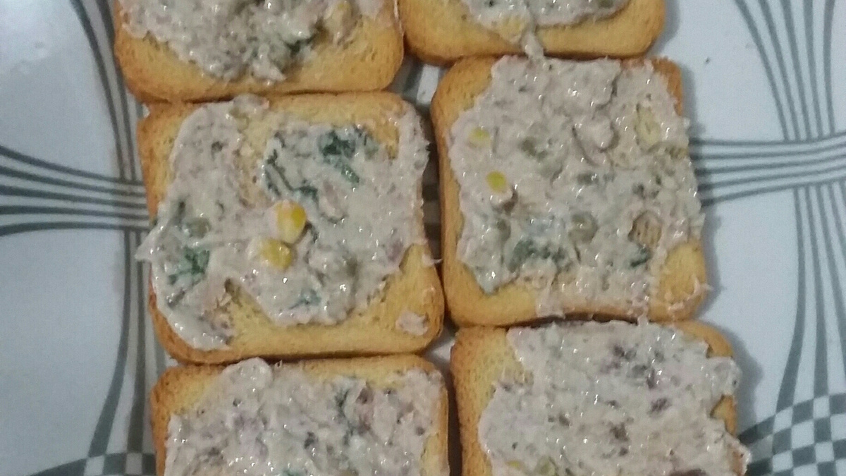 Patê de sardinha simples
