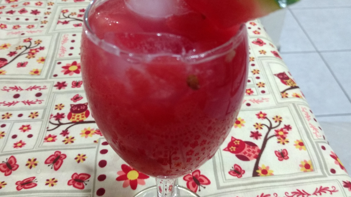 Caipirinha de melancia