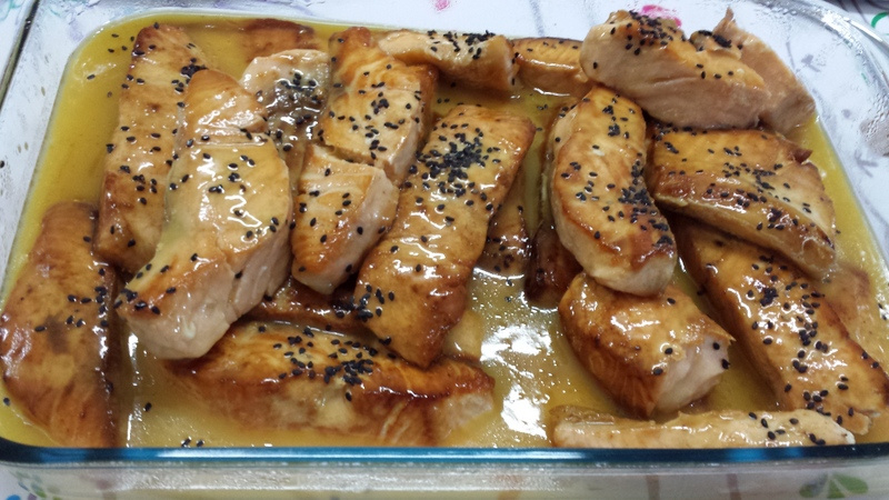 Salmão ao molho de maracujá
