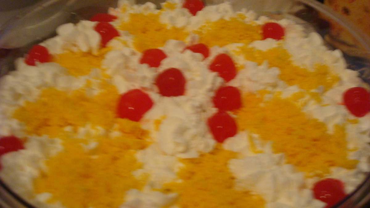 Bolo de frutas frescas trufado