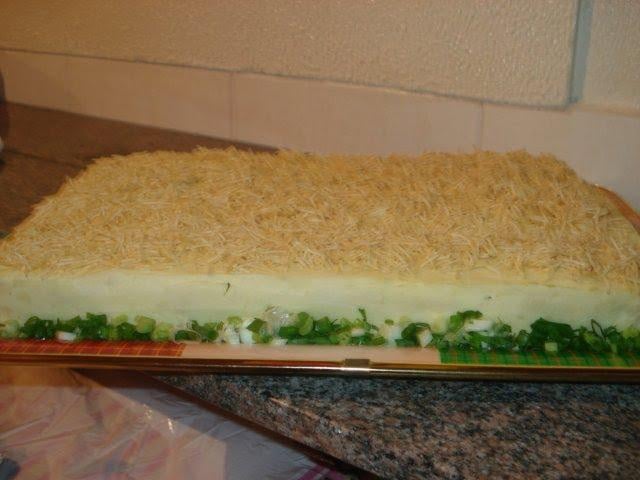 Bolo salgado de pão de forma