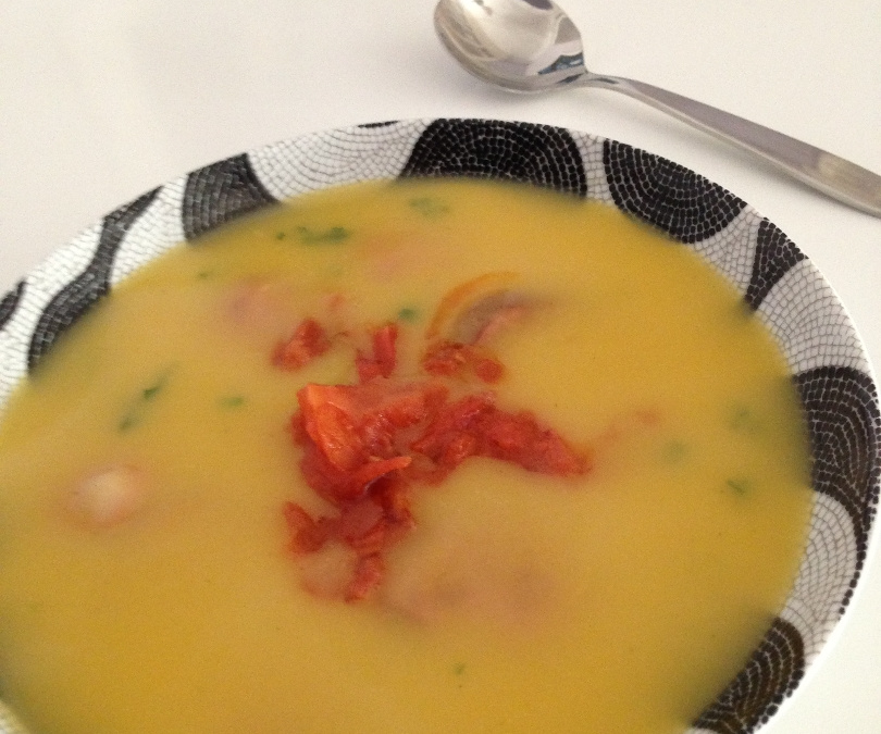 Sopa creme de mandioquinha