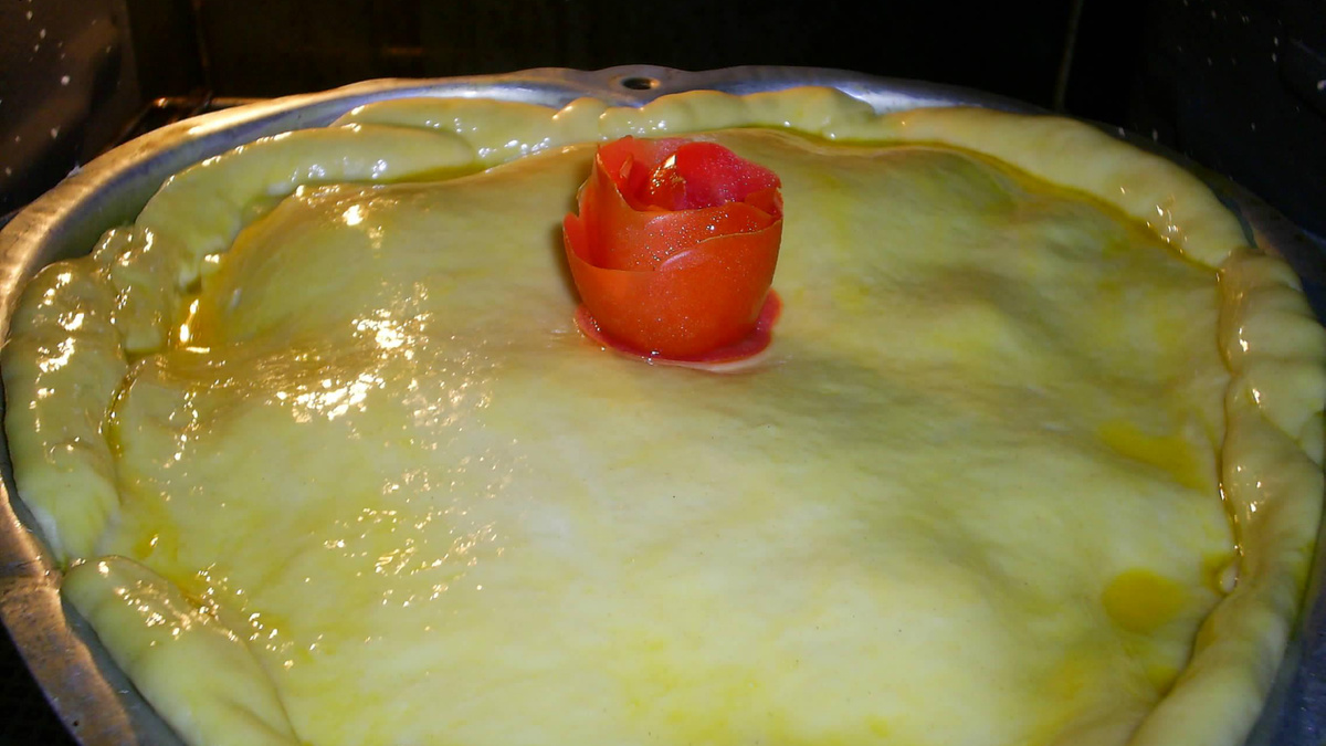Torta de frango com massa de pão
