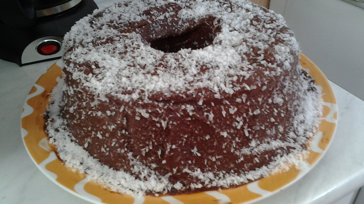 Bolo de micro-ondas de chocolate com cobertura ganache