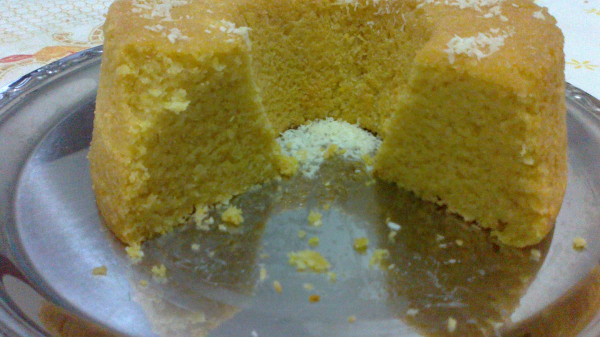 Bolo de farinha de milho