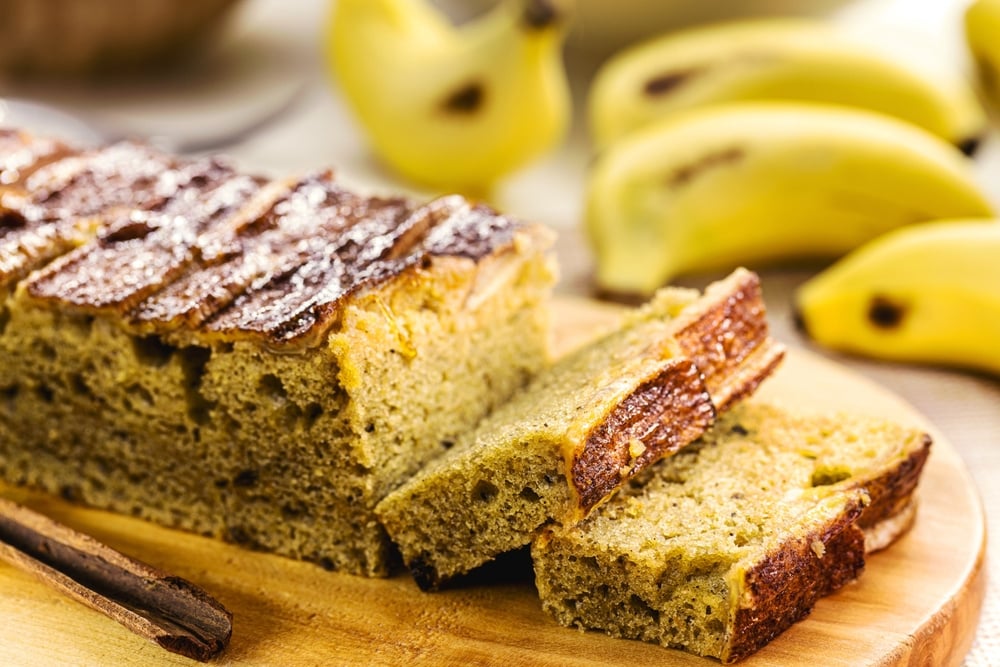 Bolo de banana com farinha de aveia integral na airfryer