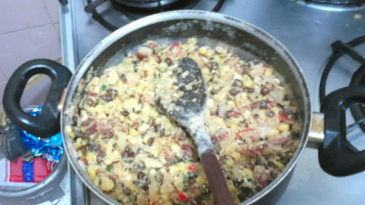 Farofa de feijão andu