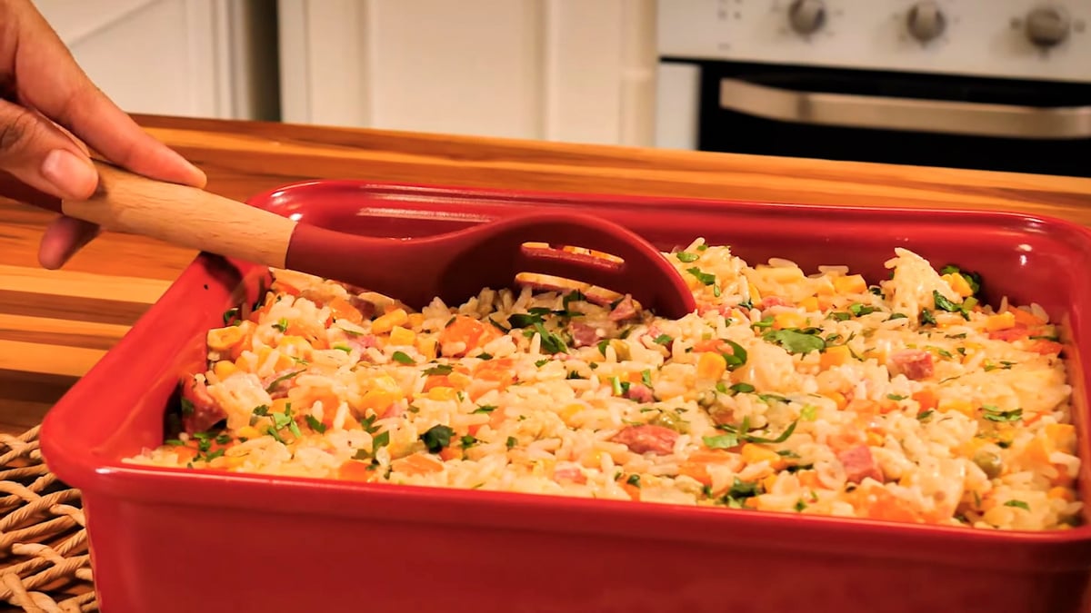 35 receitas de arroz de forno pra variar o cardápio: prato é prático e todo mundo adora