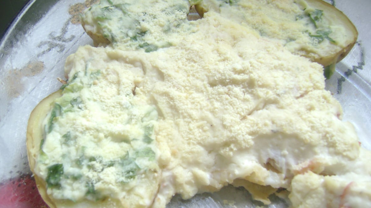 Filé de peixe com batatas gratinadas