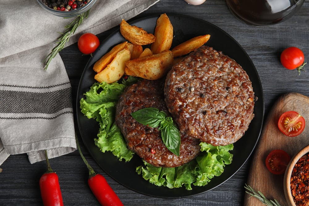 Como fazer hamburguer caseiro - Minerva Foods