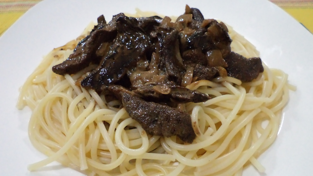 Espaguete ao funghi