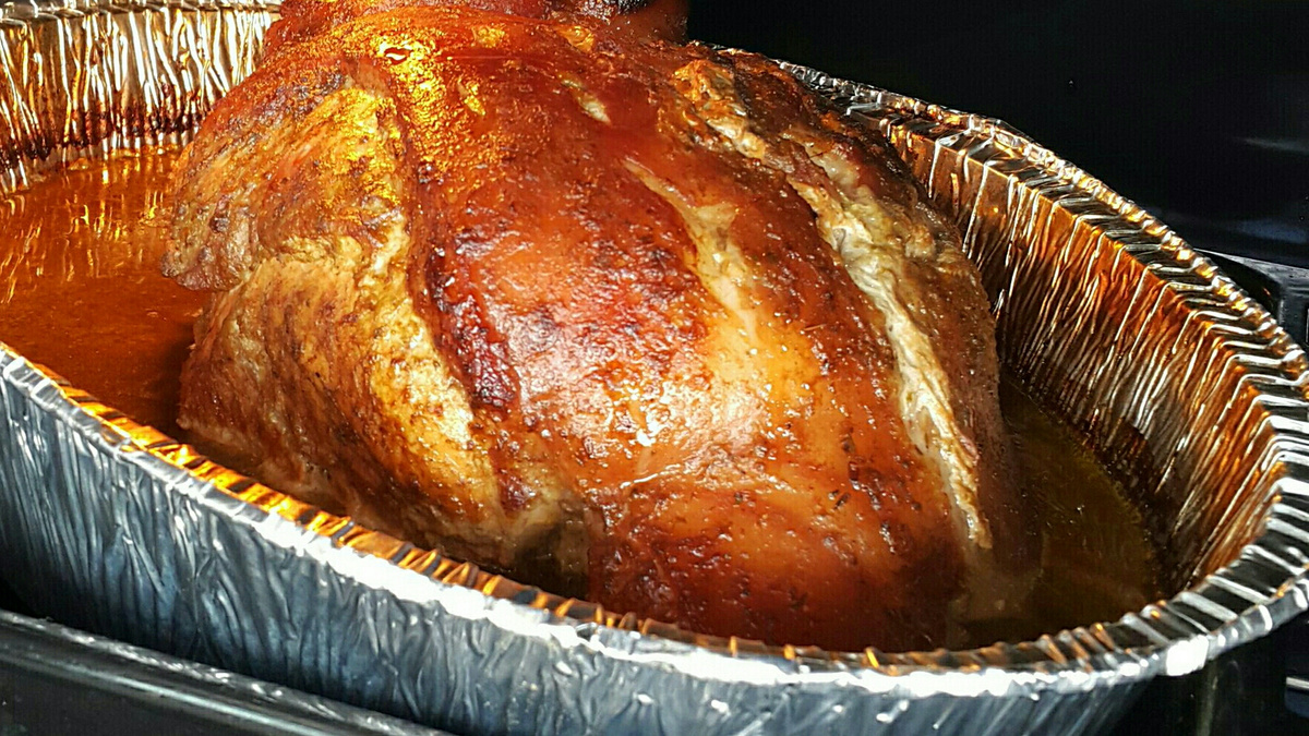 Pernil assado bem temperado