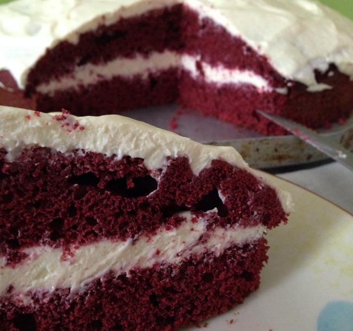 Bolo de veludo vermelho