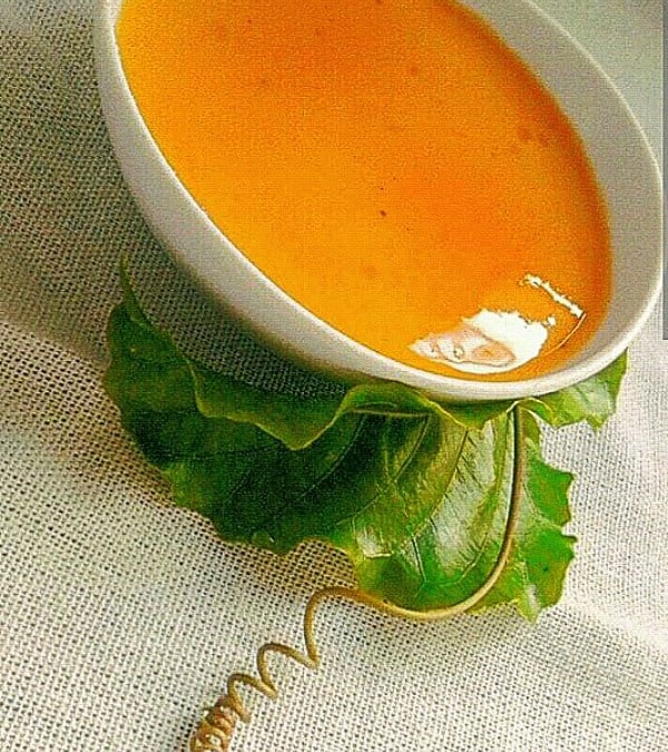 Mousse de maracujá de biomassa (leve e saudável sem leite condensado)