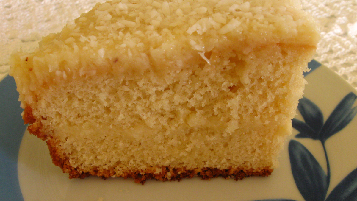 Bolo de coco de liquidificador