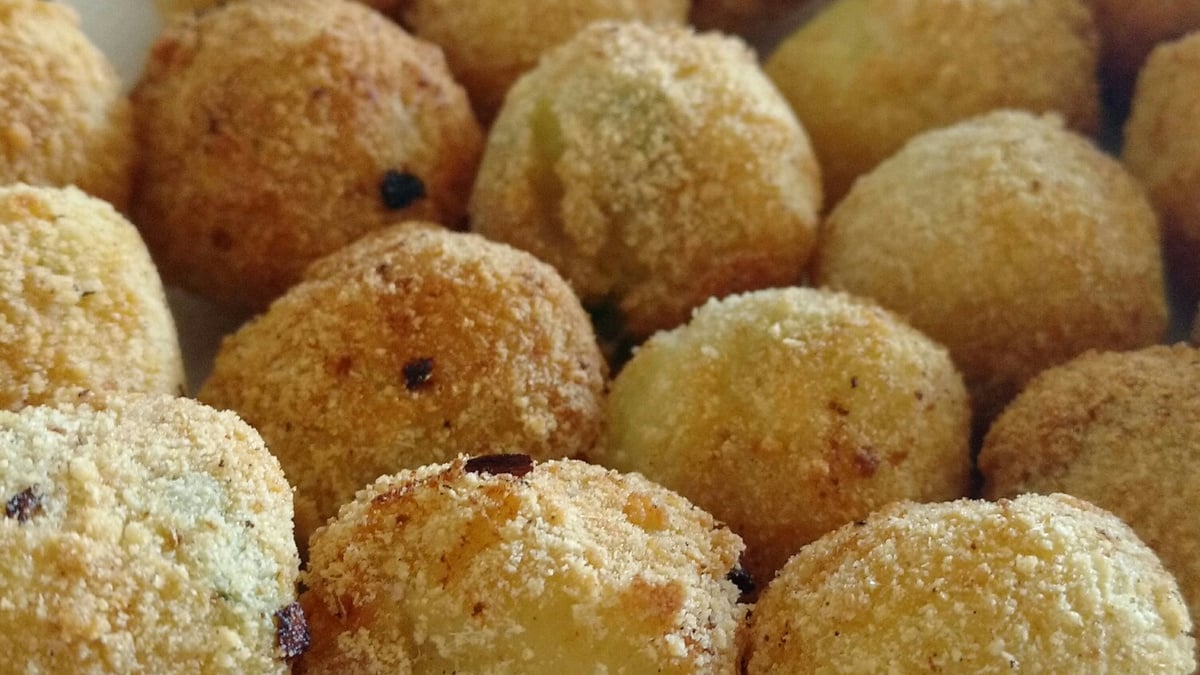 Bolinho de batata com peixe