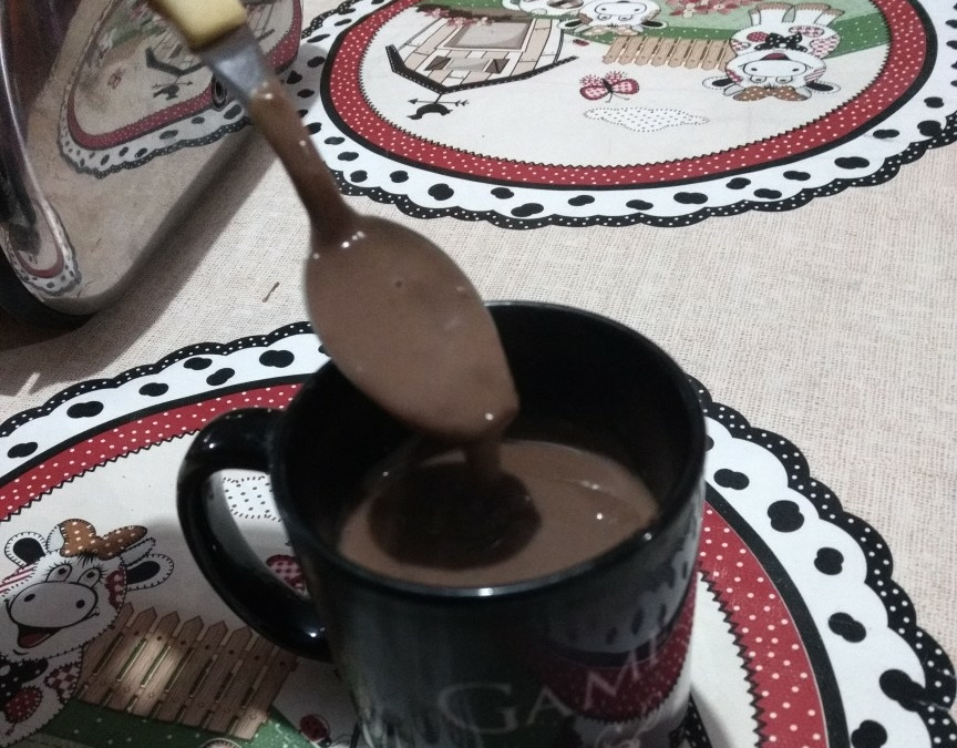 Bolo de caneca de micro-ondas