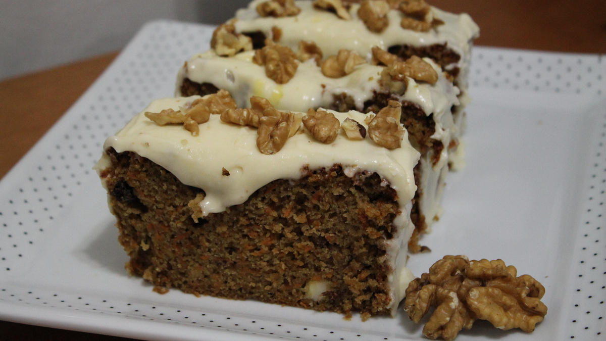 Bolo de cenoura integral (receita inglesa)