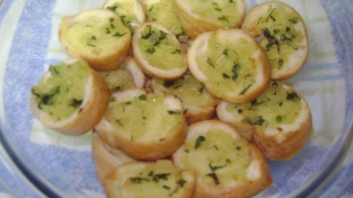 Pão torrado temperado