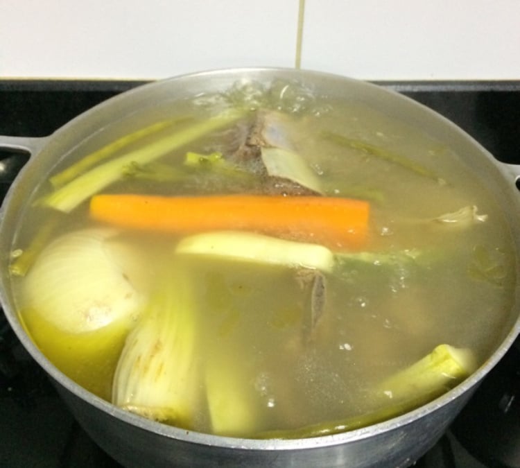 Caldo para risoto