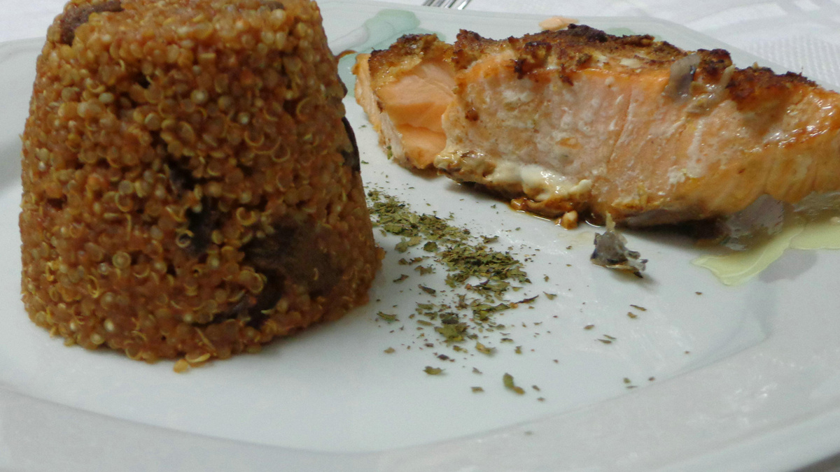 Quinoa ao molho funghi